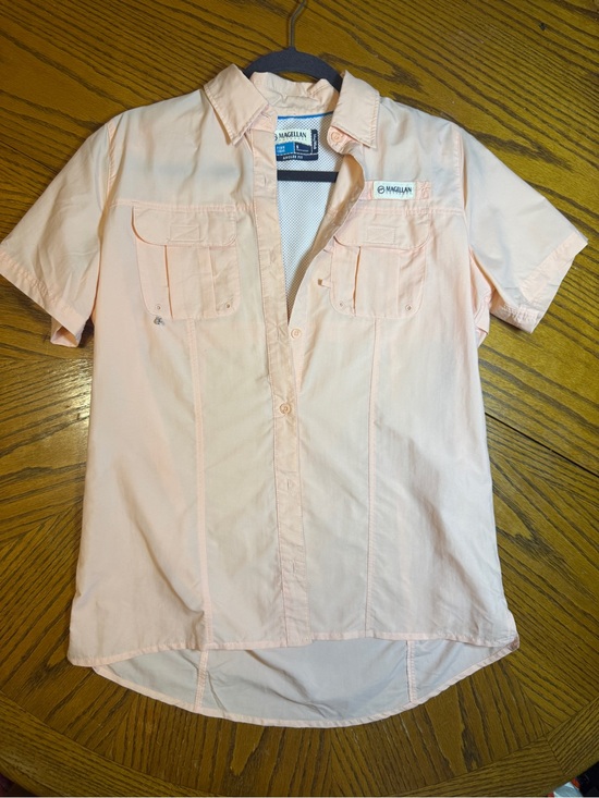 Magellan Outdoors Tops - Magellan Outdoors Women’s Peach Short Sleeve Button up Size Small
